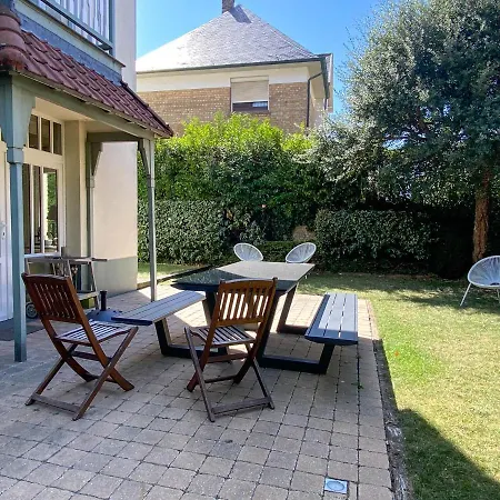 Villa Trianon Close To The Beach And Plopsaland De Panne